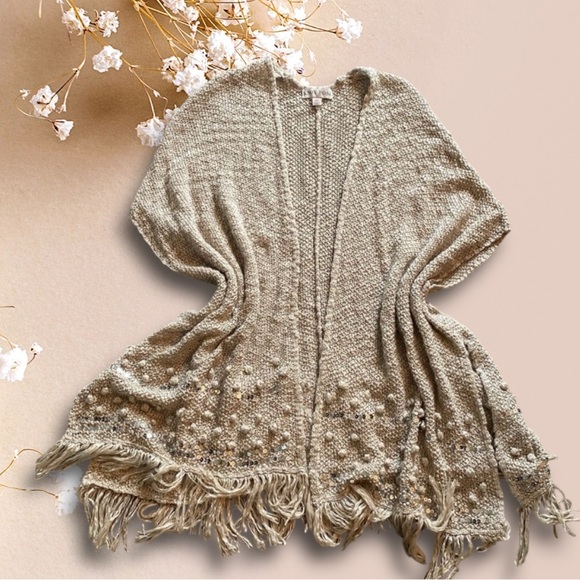 Fringed sleeveless Cardigan - Picture 2 of 11